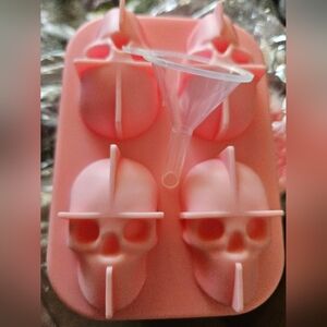 SKULL 💀 Silicone Ice Cube cocktail Whisky Jell-O Mold Pink NEW HALLOWEEN PARTY